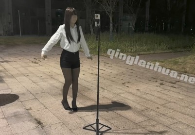 【FXX】zentai剧情片，装B男约女zentai主播 逛水果店 缝制全包通宵过夜，白嫖女主播逃单
