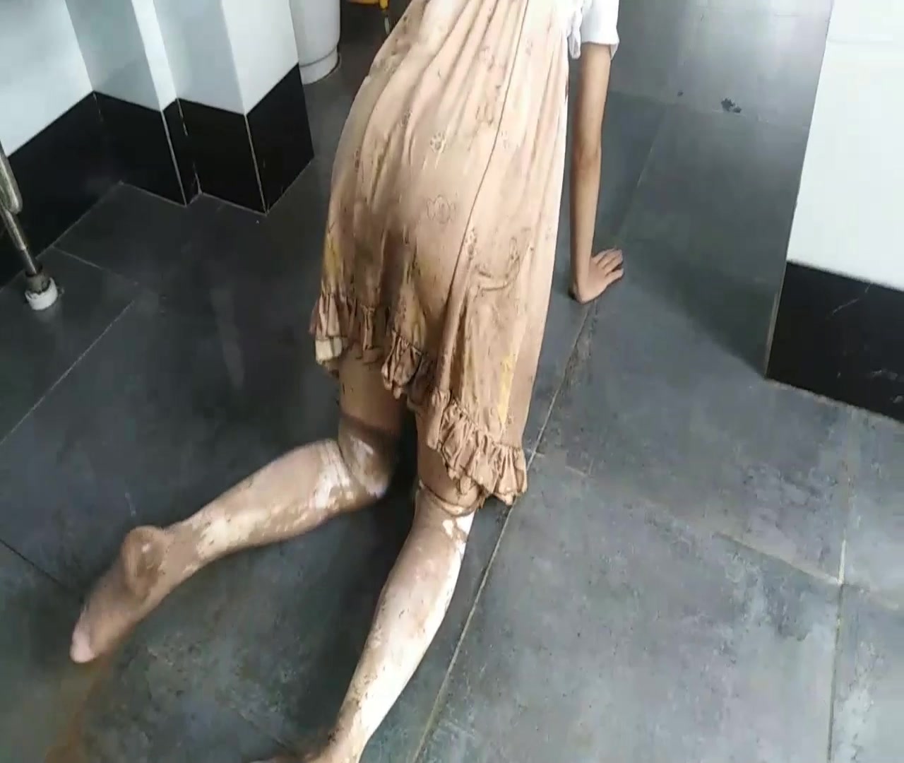 6747.mp4-8.jpg